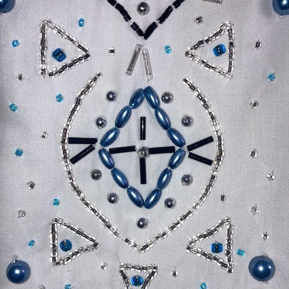 Vintage WestBound White ShortSleeved Buttonup Shirt Meduim with Blue beads - Picture 11 of 13